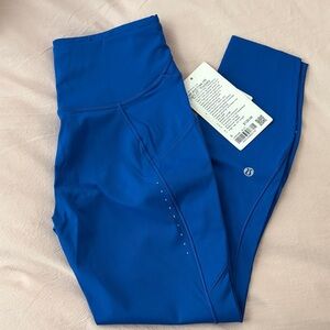 Lululemon Fast and Free HR Tight 25” w Pockets. NWT